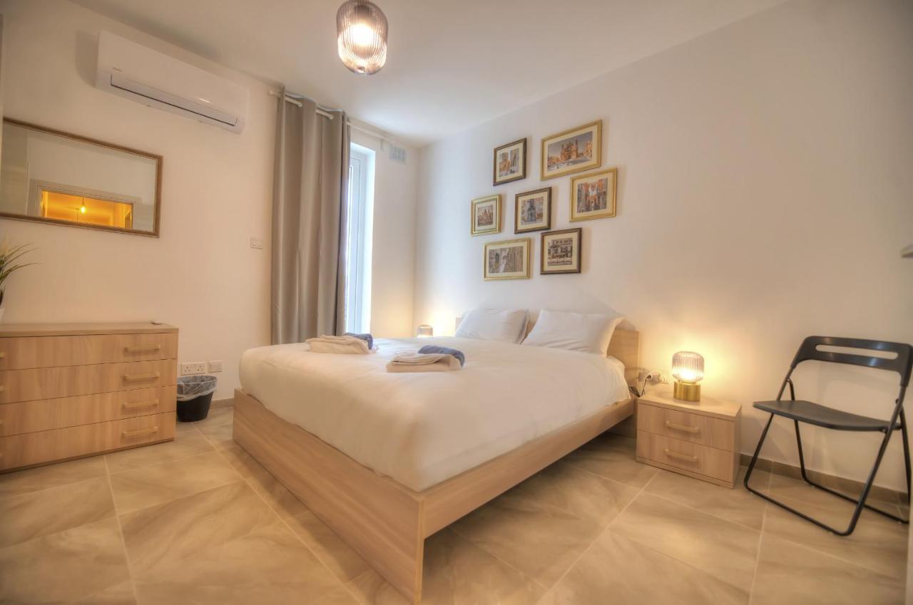 Bright And Beautifully Furnished Close To Seafront Bfra1-2 Apartment